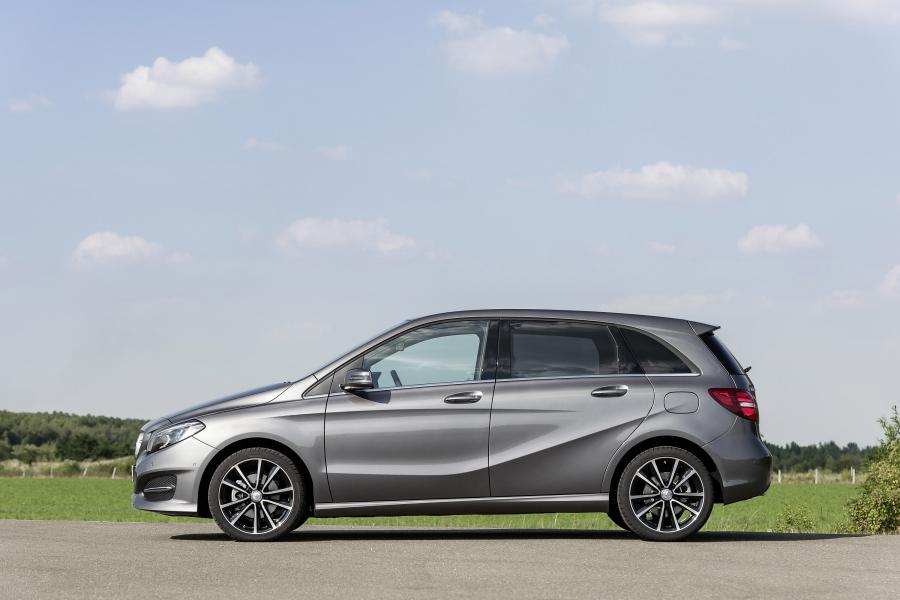  Mercedes-Benz B220 CDI 4Matic Urban Line 2014 года  (фото 3 из 16)